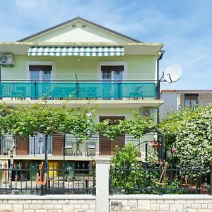 Grassi By Rent Istria Apartment